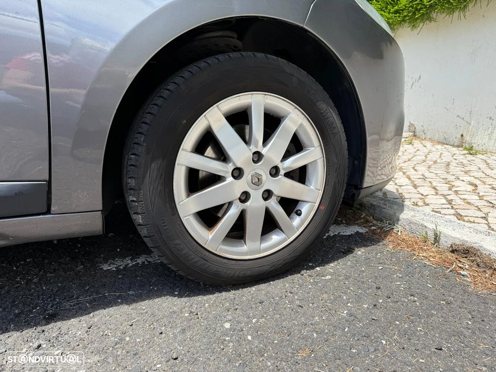 Renault Mégane 1.5 dCi Luxe - 11