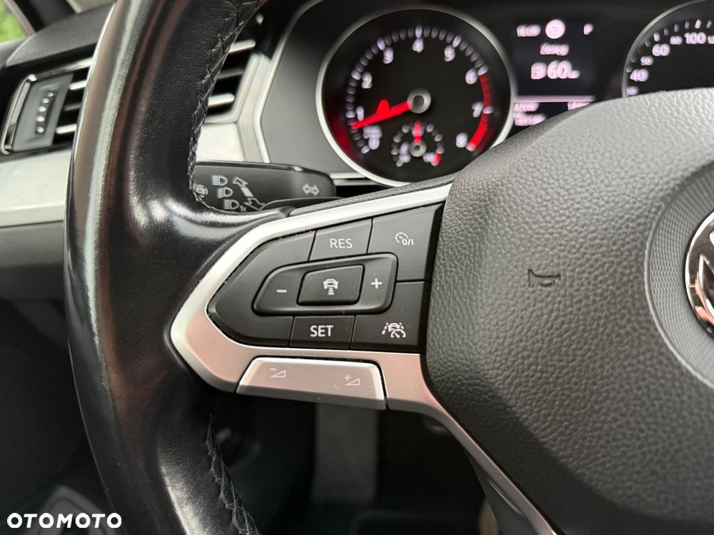 Volkswagen Passat 1.5 TSI EVO Business DSG - 17
