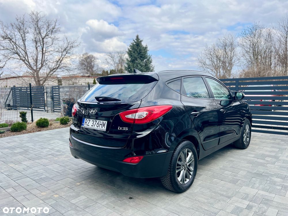 Hyundai ix35 1.6 2WD Fifa World Cup Edition - 3