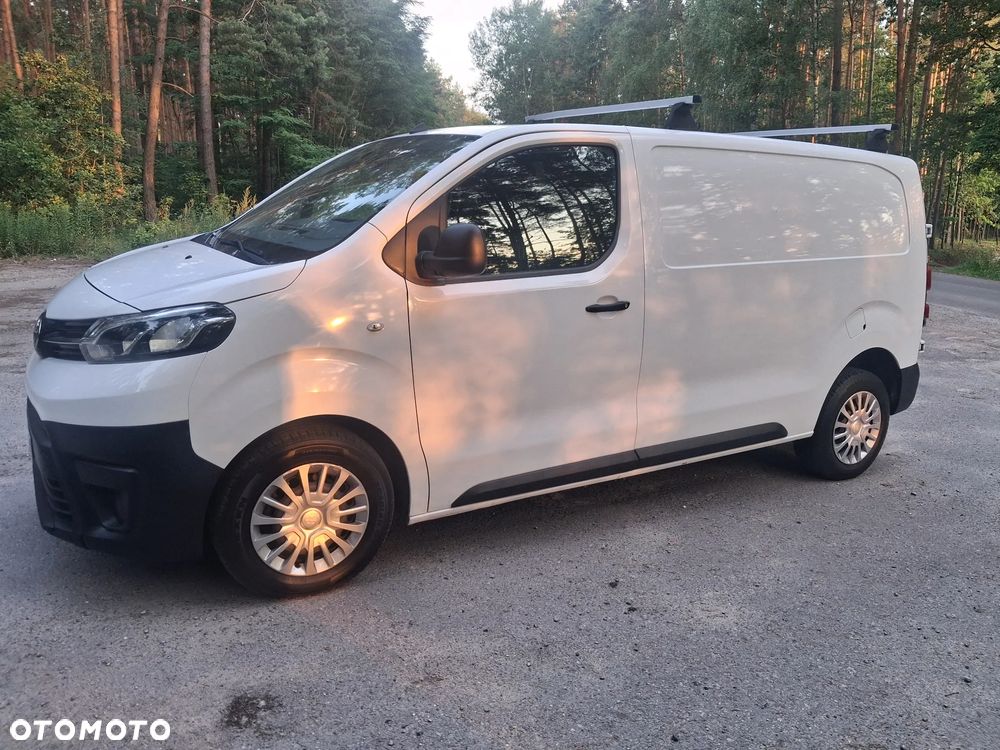 Toyota ProAce 2,0-l-D-4D L2 (8-Si.) Verso Shuttle Comfort - 9