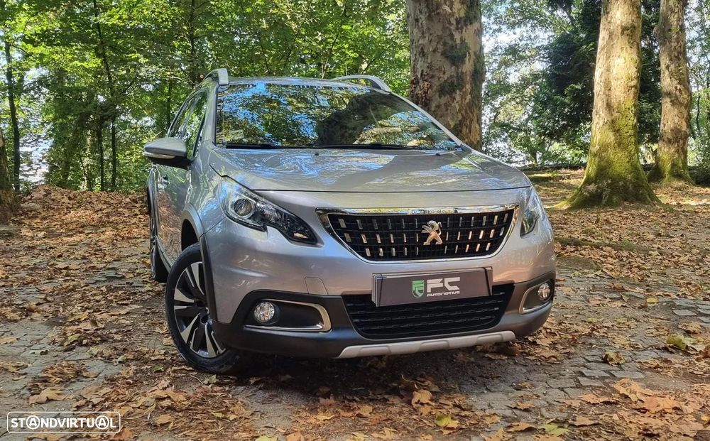 Peugeot 2008 1.2 PureTech Allure - 2