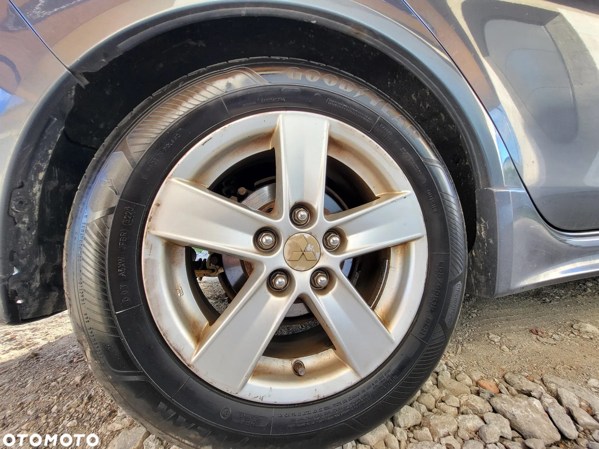 Mitsubishi Lancer 1.8 Intense - 19