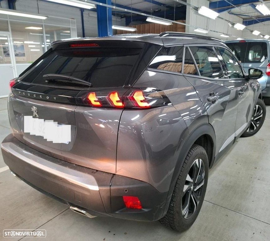 Peugeot 2008 1.2 PureTech Allure Pack EAT8 - 5