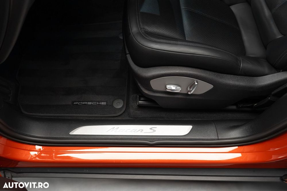 Porsche Macan - 14