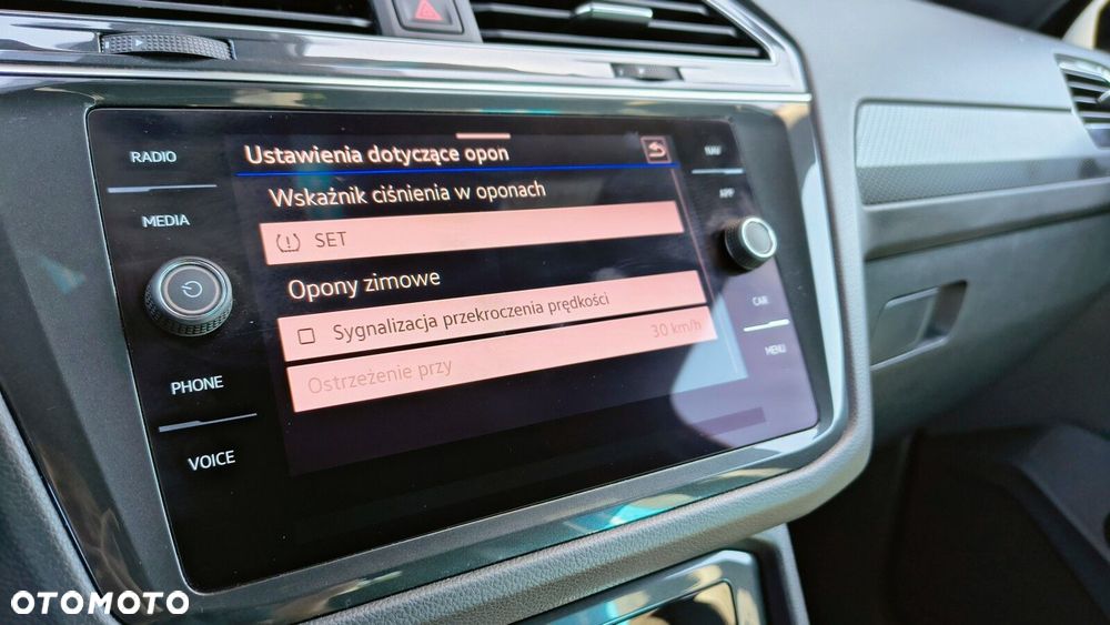 Volkswagen Tiguan 2.0 TSI 4Mot R-Line DSG - 29