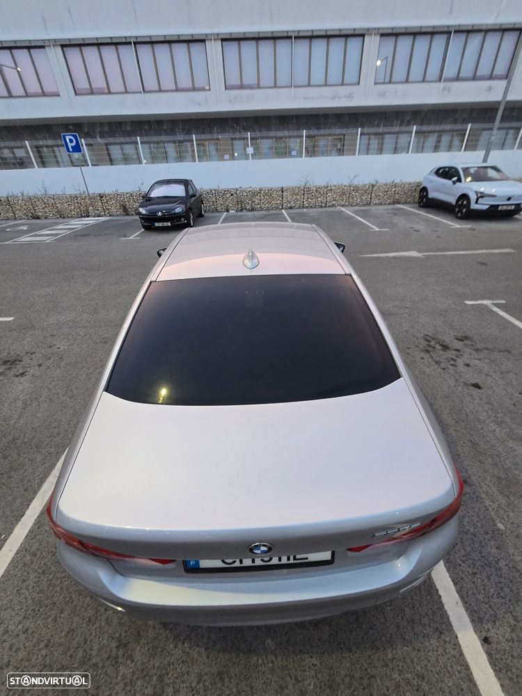 BMW 530 e iPerformance - 12
