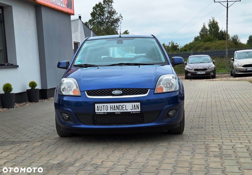 Ford Fiesta - 17