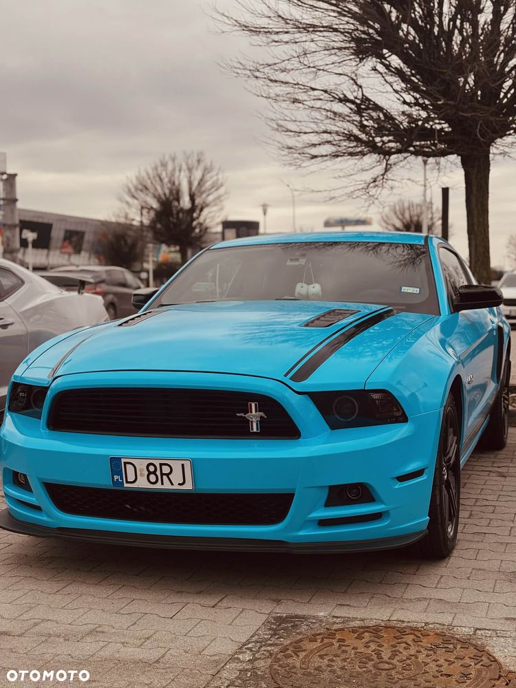Ford Mustang 5.0 V8 GT - 13