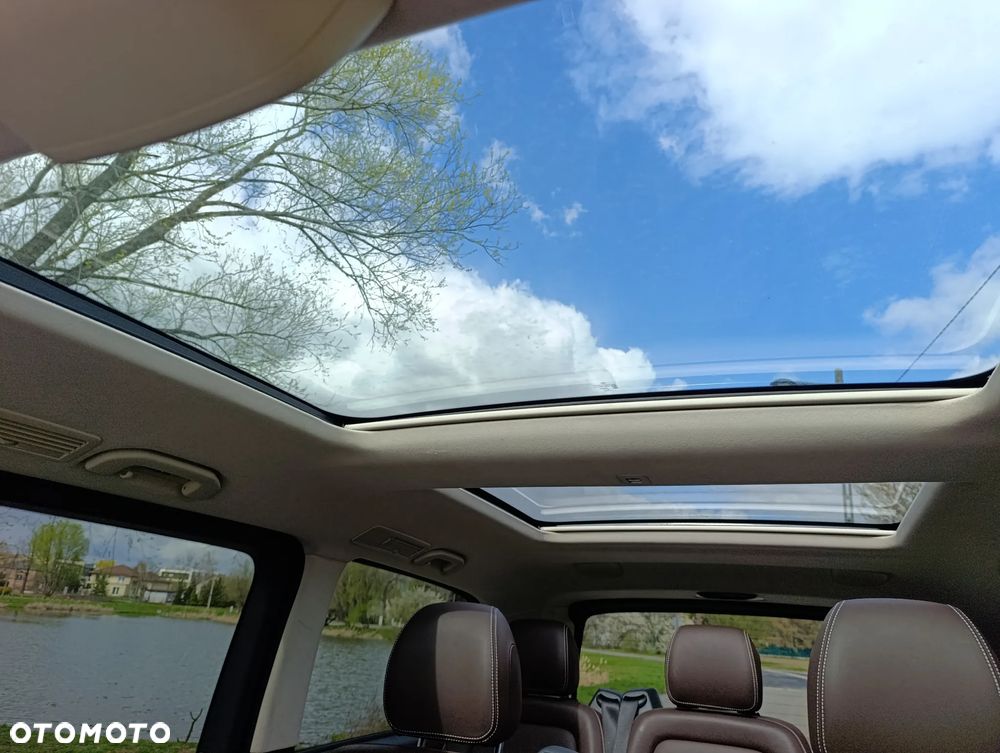 Mercedes-Benz Klasa V 250 d 4-Matic Exclusive 7G-Tronic - 15