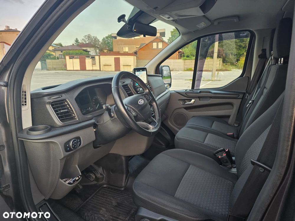 Ford Transit Custom - 9