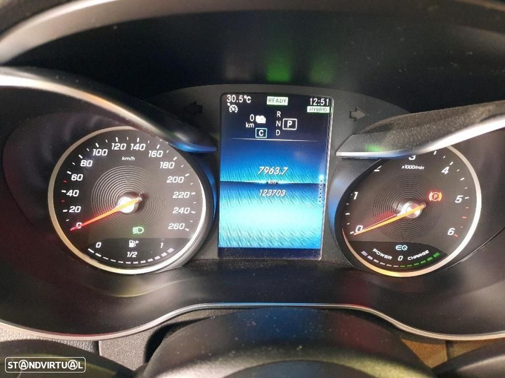 Mercedes-Benz C 300 de Avantgarde - 6