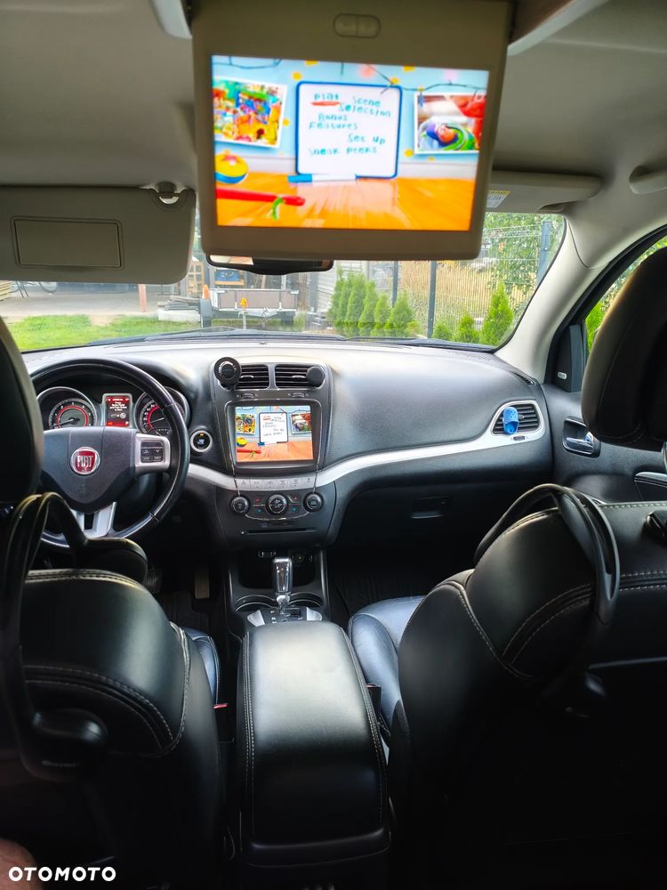Fiat Freemont 2.0 Multijet Black Code AWD - 4