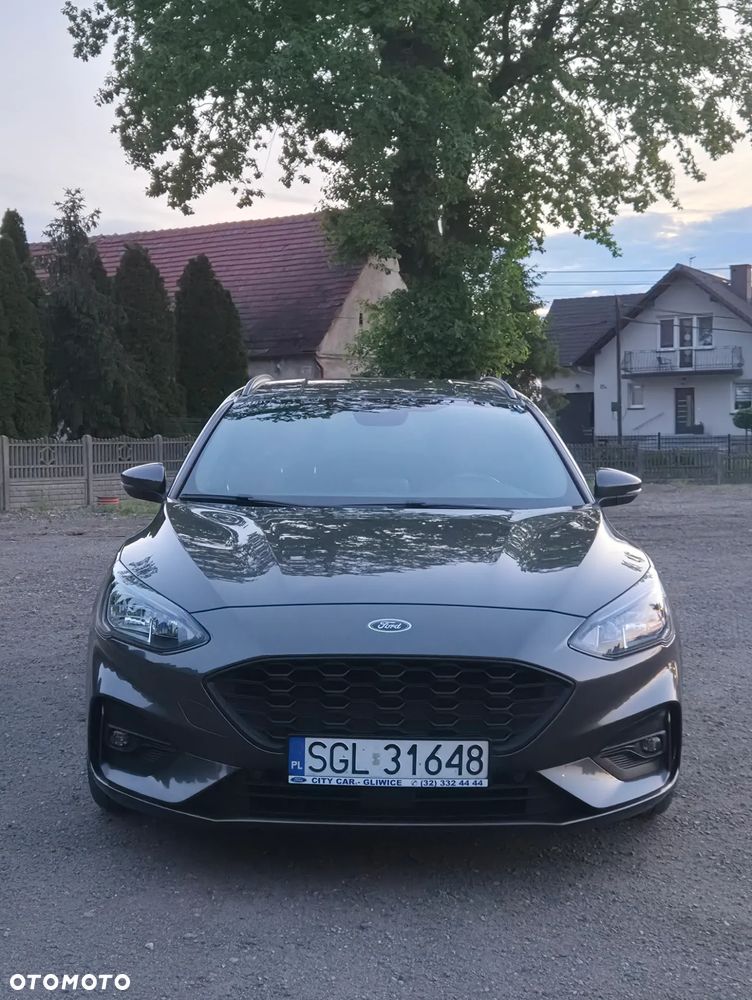 Ford Focus 1.5 EcoBoost ST-Line - 2