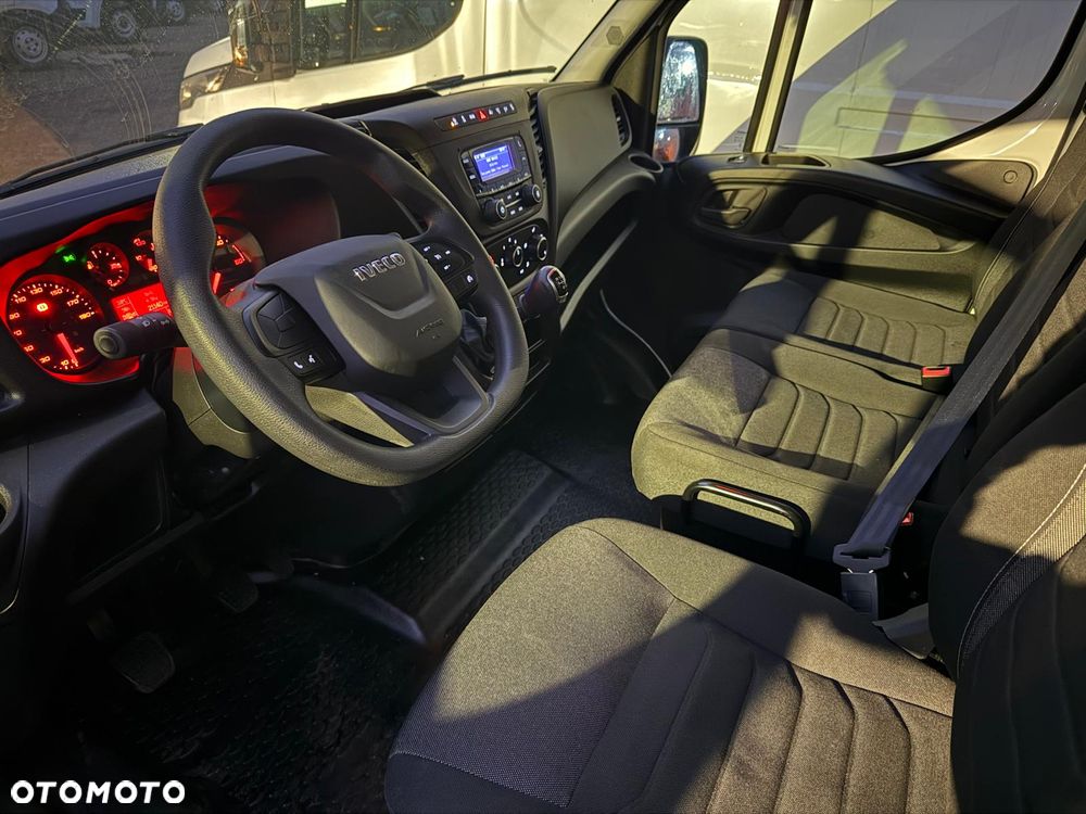Iveco Daily 35S140, 2.3 140KM, L4H3, 20tys przebieg, Jak nowe - 24
