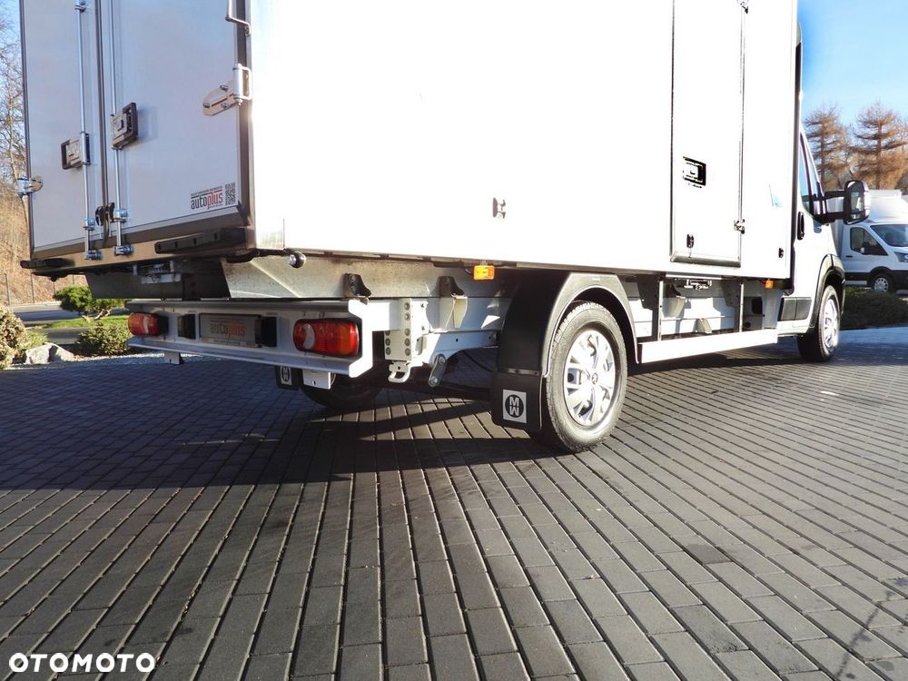 Peugeot BOXER CHŁODNIA KONTENER 0*C 8 PALET TEMPOMAT LEDY KLIMATYZACJA  165KM - 18