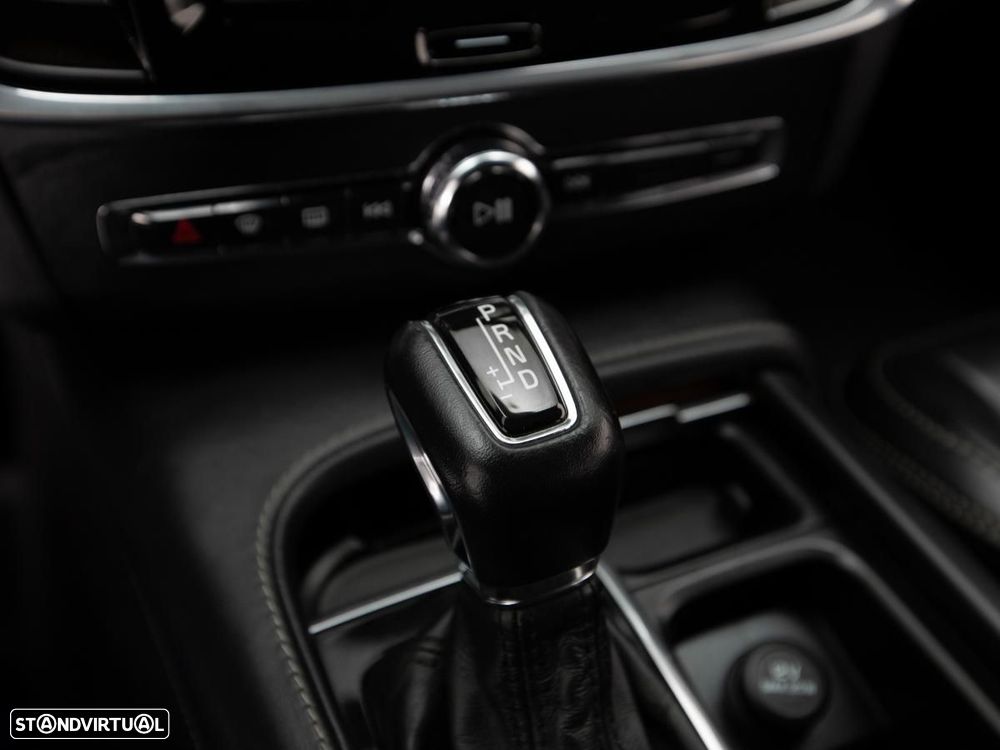Volvo V90 — fotografia 18
