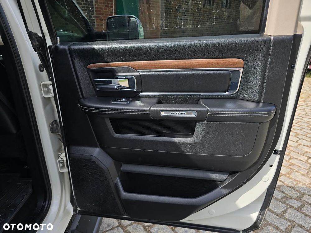 Dodge RAM - 26