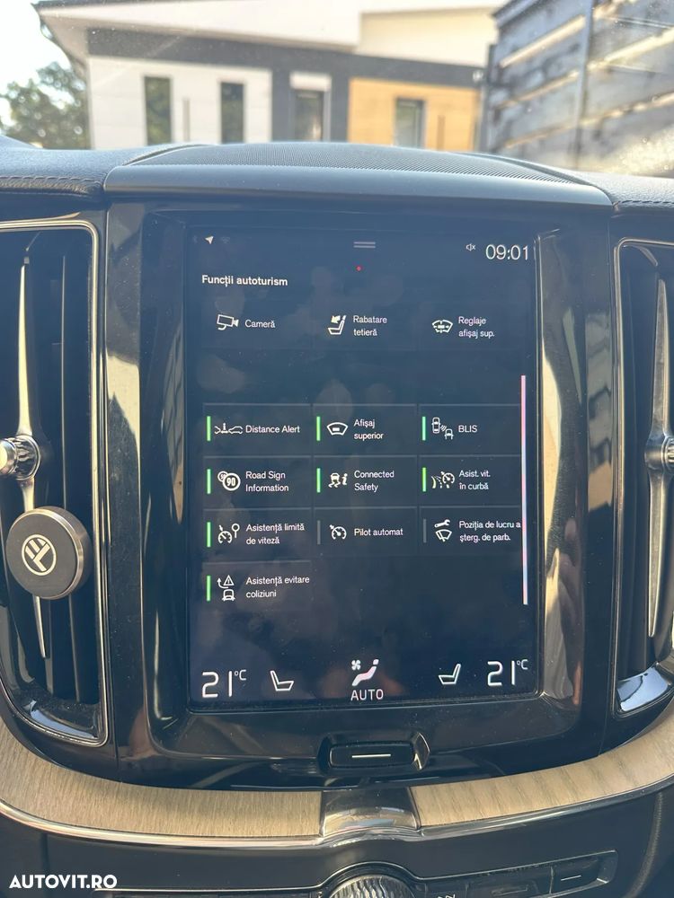 Volvo XC 60 T8 Twin Engine AWD Inscription - 16