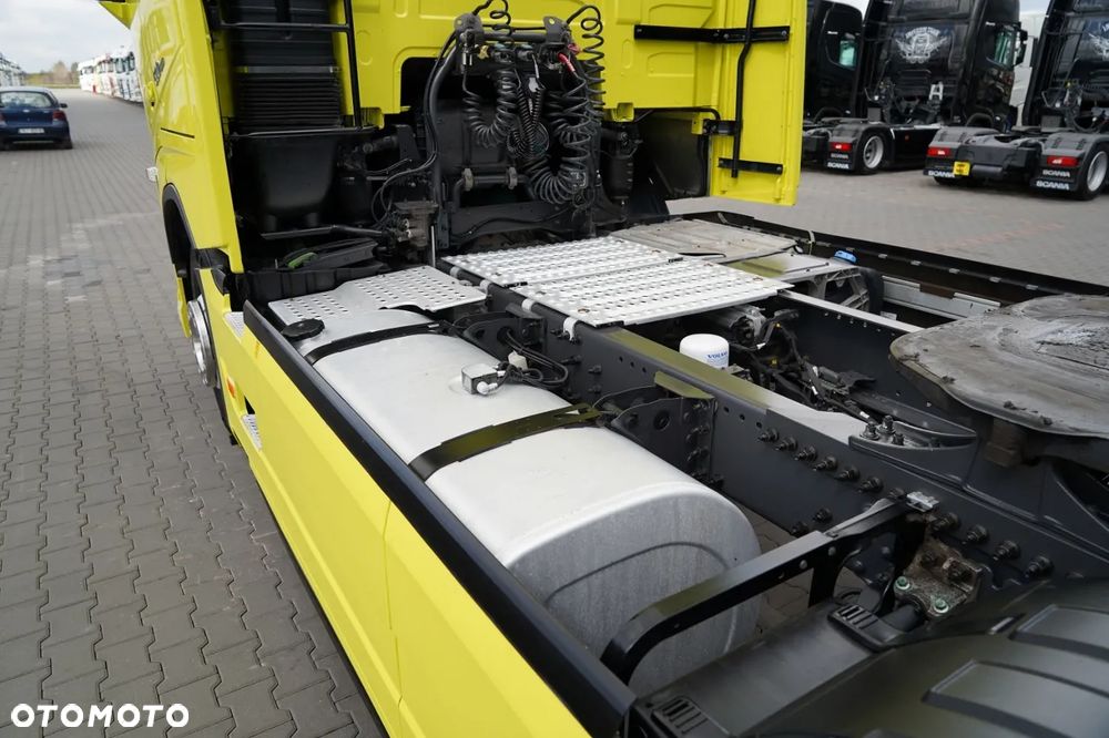Volvo FH 500 / HYDRAULIKA / KLIMA POSTOJOWA / - 14