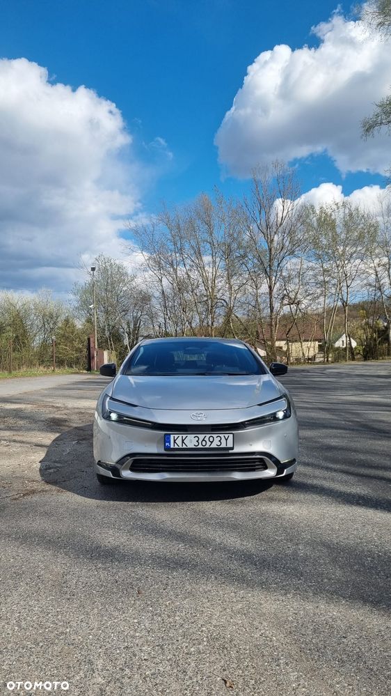 Toyota Prius Hybrid Executive - 2