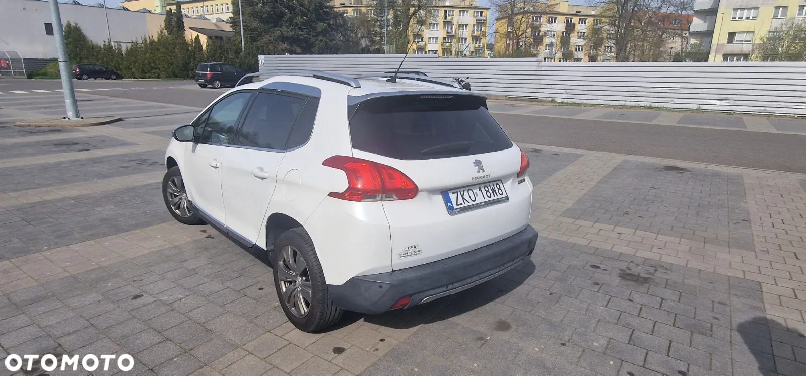 Peugeot 2008 1.6 VTi Allure - 20