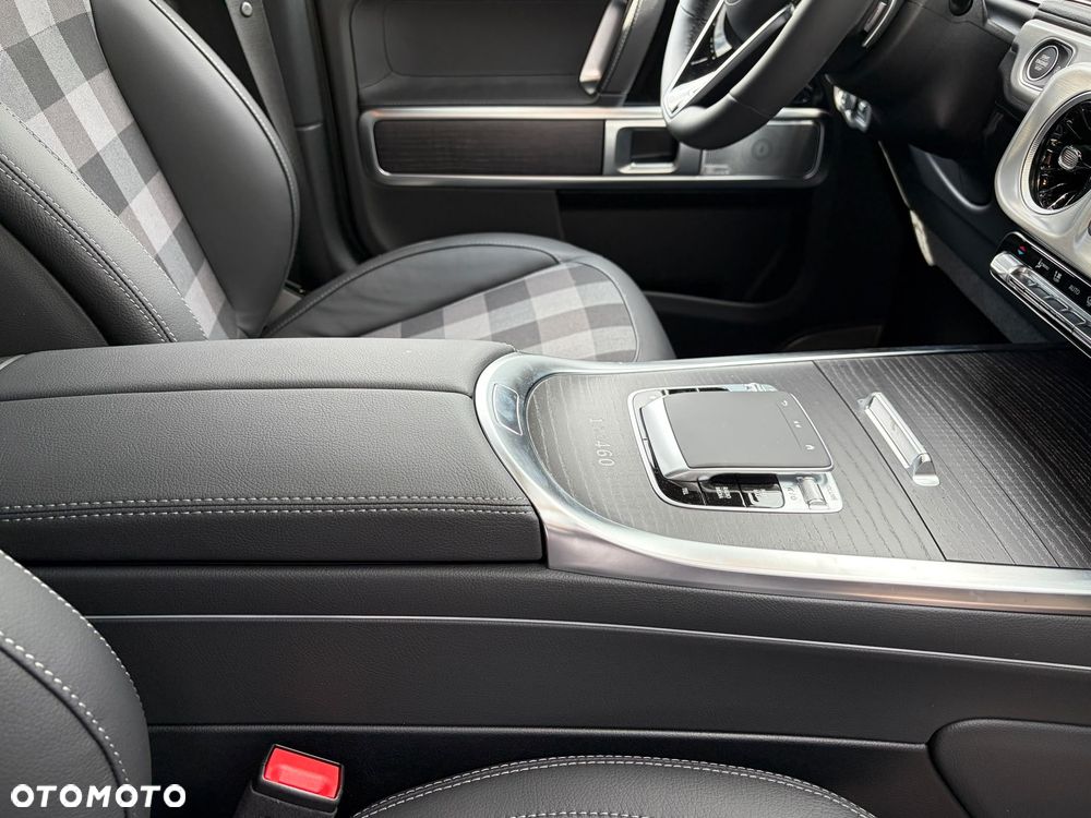 Mercedes-Benz Klasa G 450 d 9G-TRONIC - 13