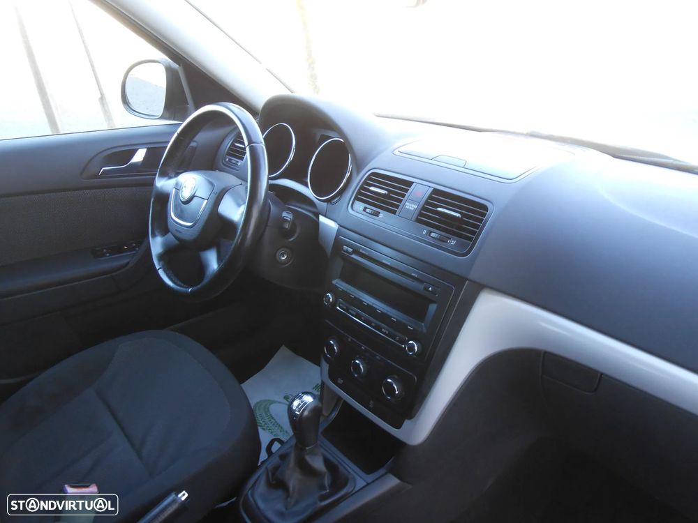 Skoda Yeti 1.2 TSI Active - 26
