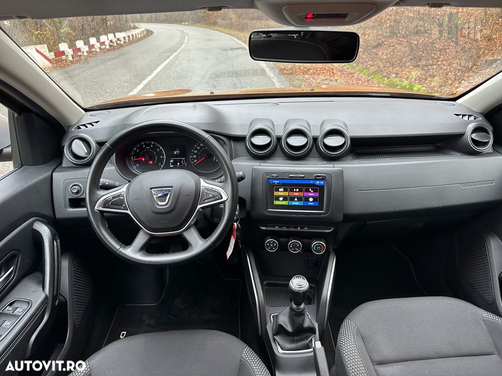 Dacia Duster TCe 130 2WD GPF Prestige - 8