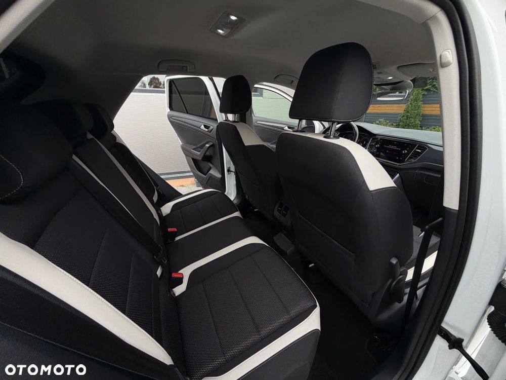 Volkswagen T-Roc 2.0 TDI SCR DSG Sport - 17