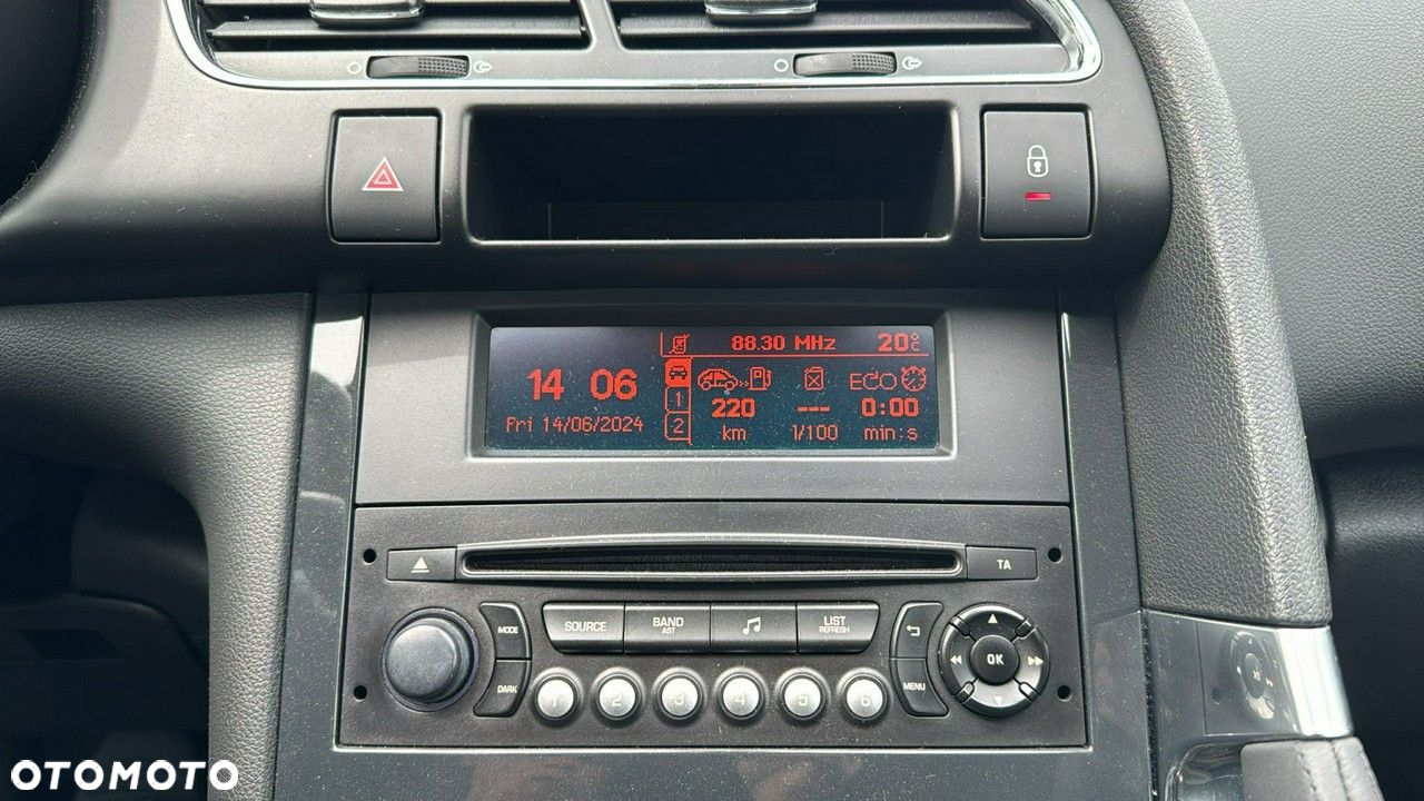 Peugeot 3008 - 17