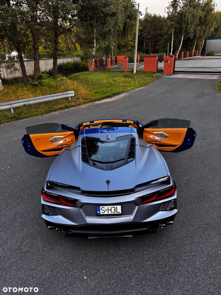 Chevrolet Corvette - 19