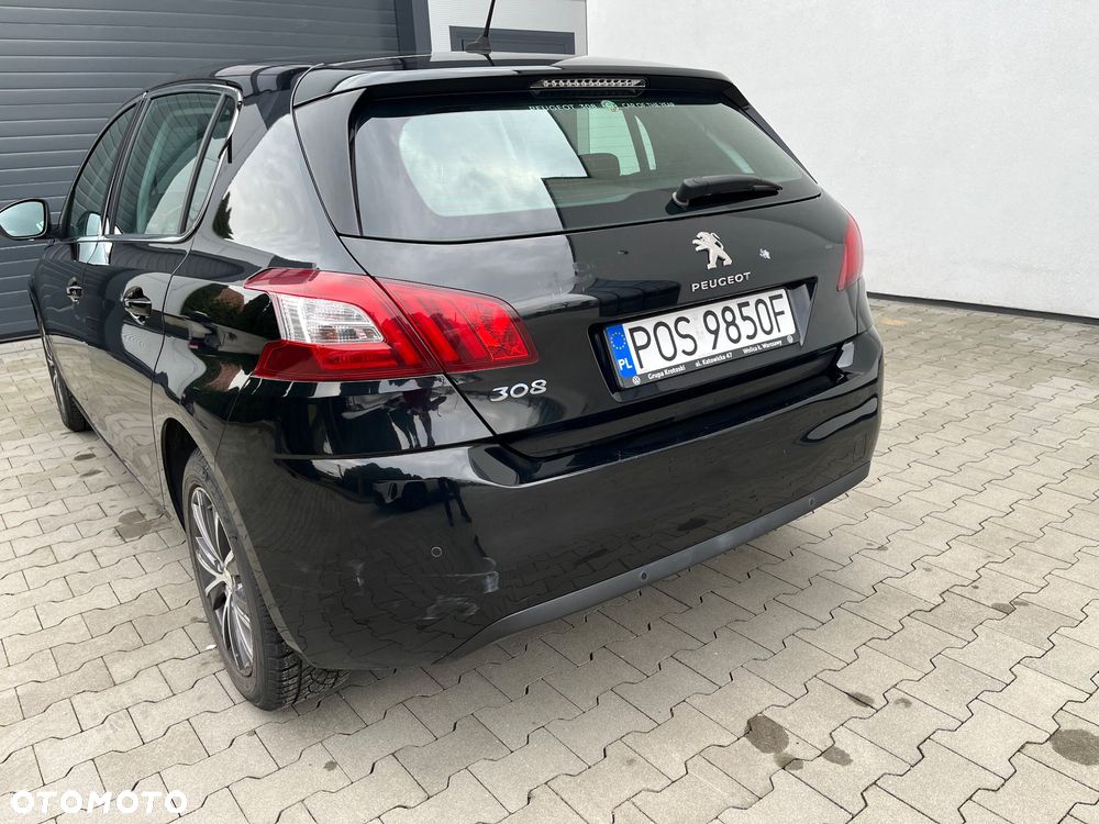 Peugeot 308 1.6 e-HDi Allure S&S - 18