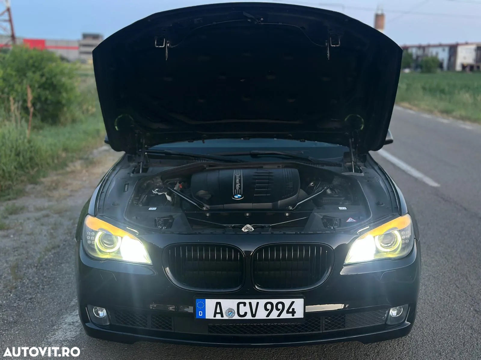 BMW Seria 7 740d xDrive - 29