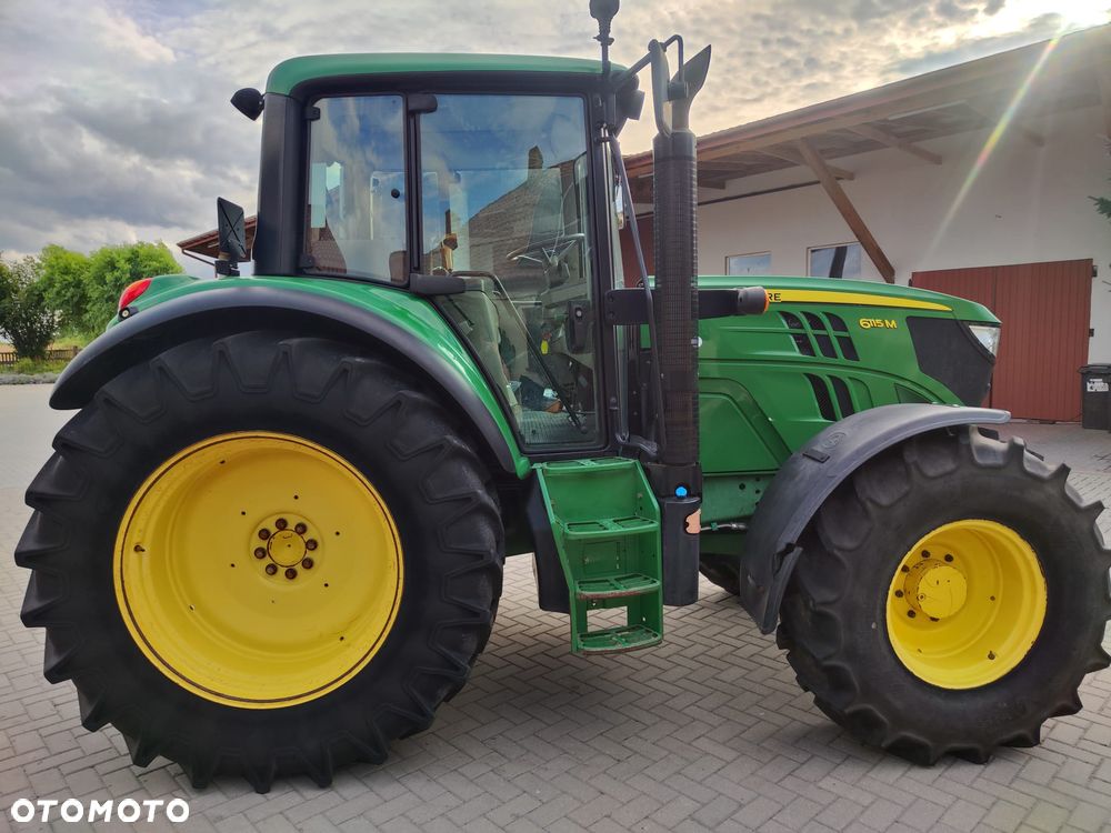 John Deere 6115M - 4