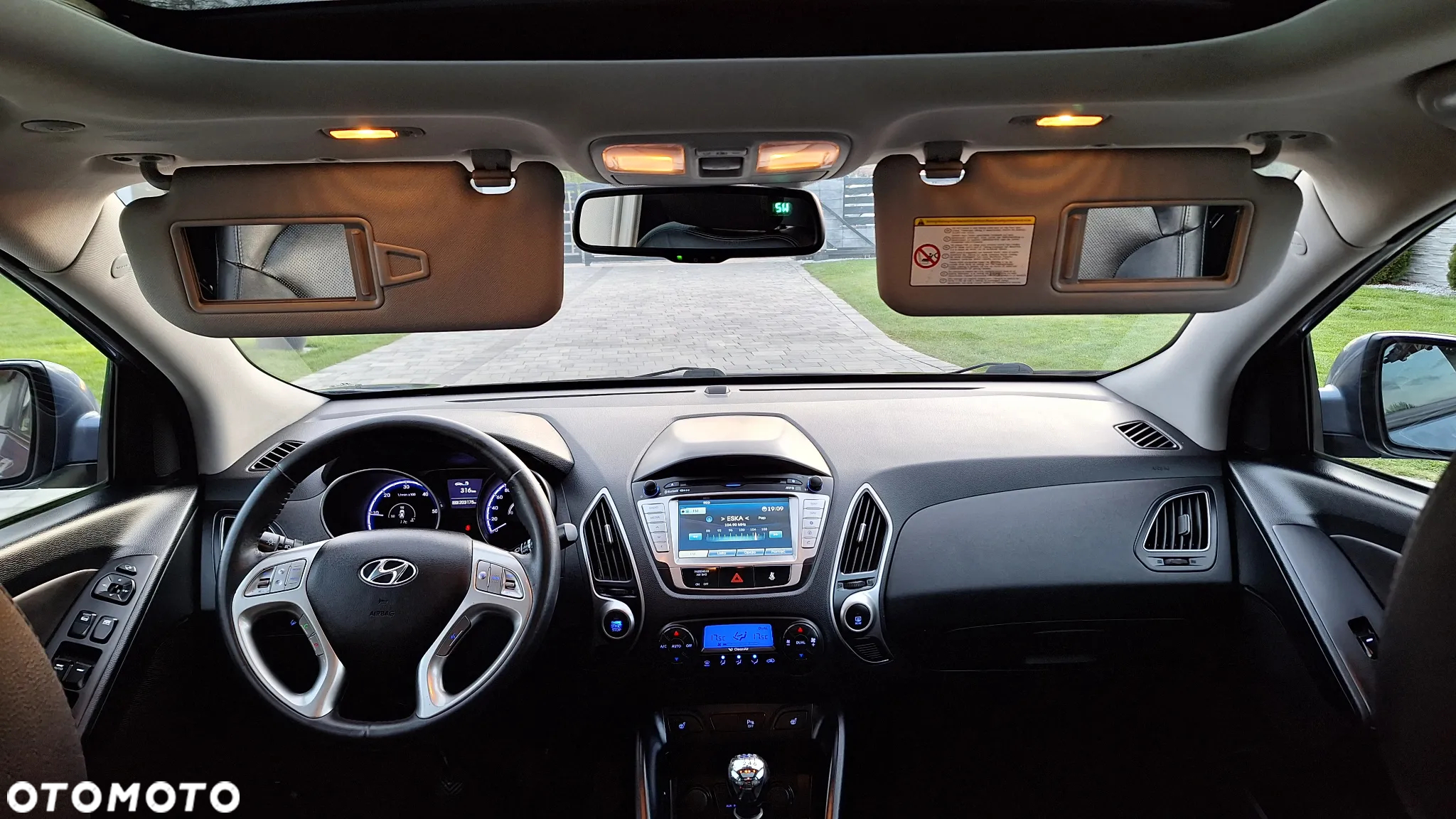 Hyundai ix35 2.0 CRDi Premium 2WD - 8