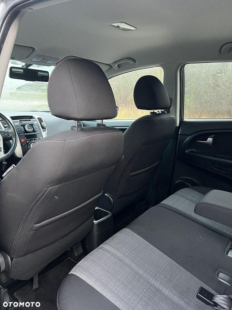 Kia Venga 1.4 CVVT ISG Edition 7 - 15