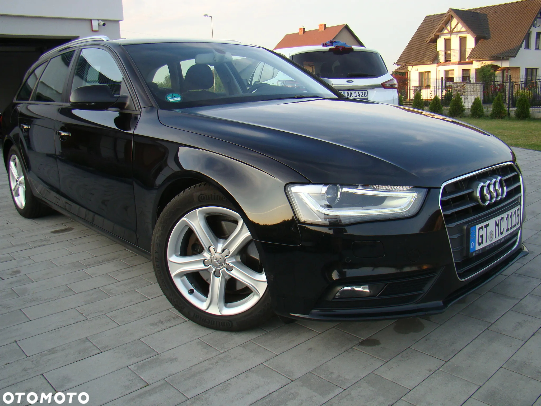 Audi A4 Avant 2.0 TDI DPF multitronic Ambition - 2