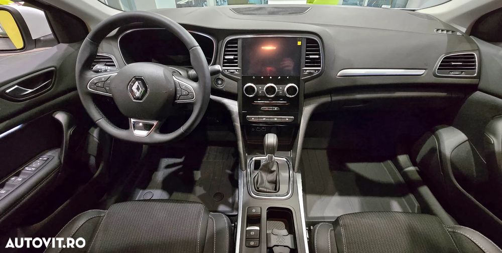 Renault Megane TCe 140 GPF EDC Techno - 8