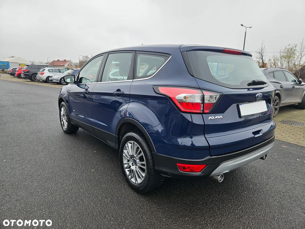Ford Kuga - 8