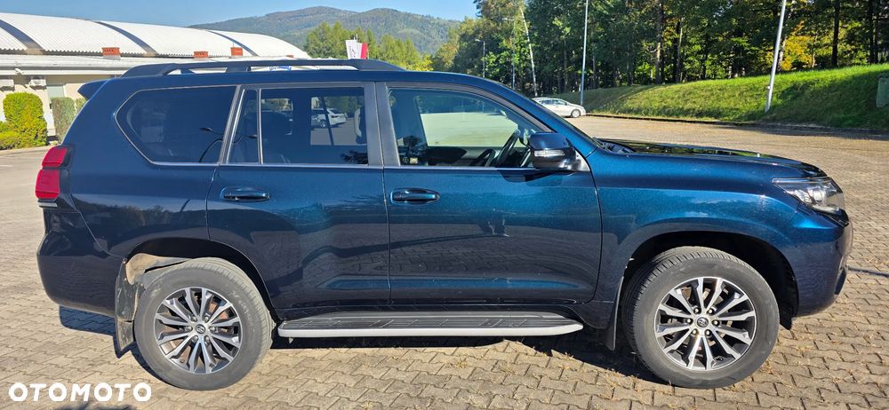 Toyota Land Cruiser - 11