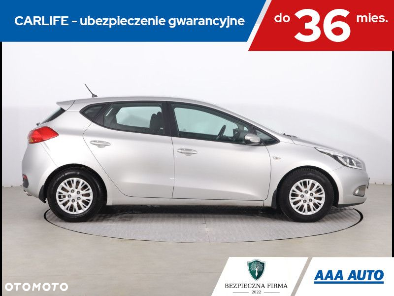Kia Ceed - 7