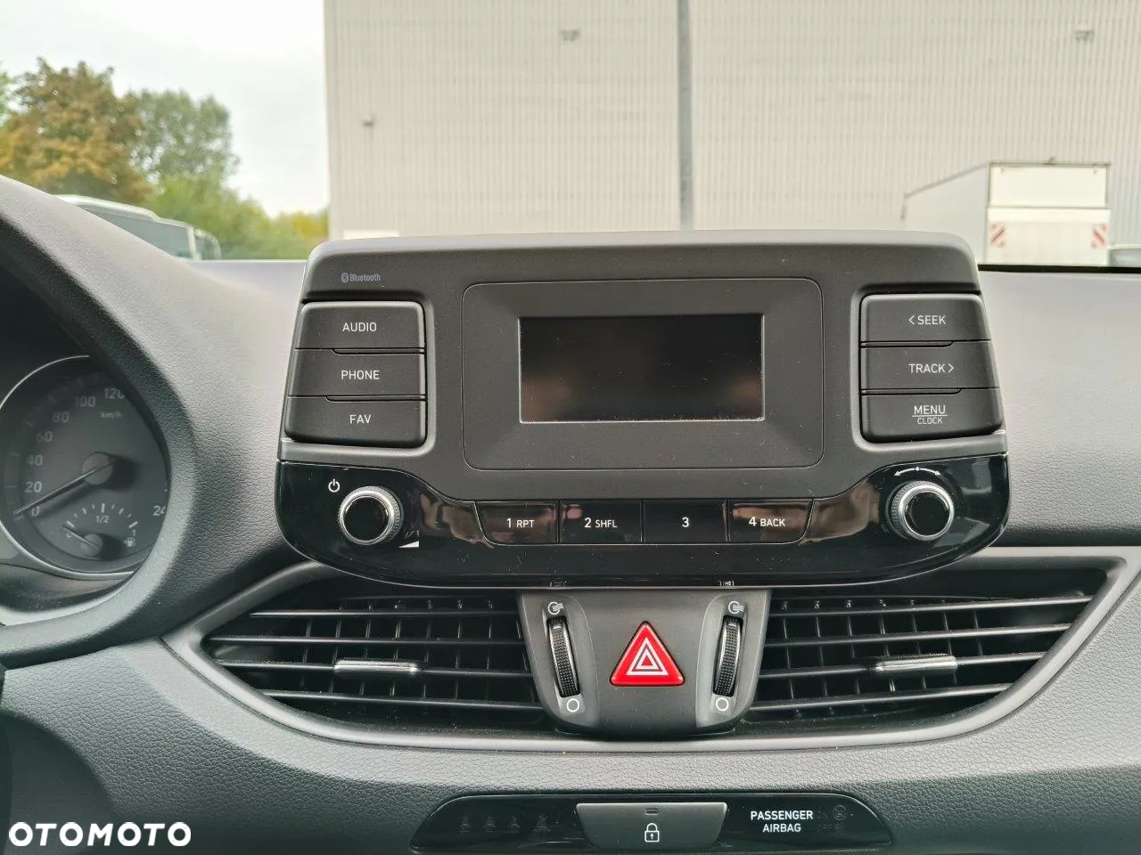 Hyundai i30 1.5 DPI Classic + - 19