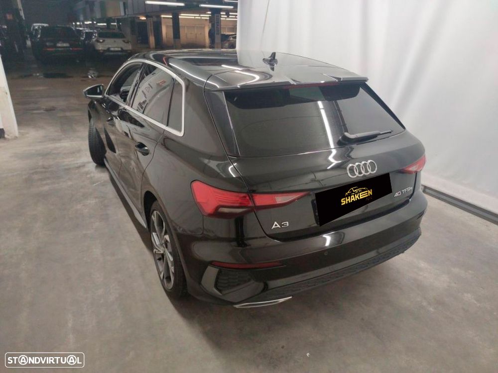 Audi A3 Sportback 40 TFSIe S tronic S line - 5