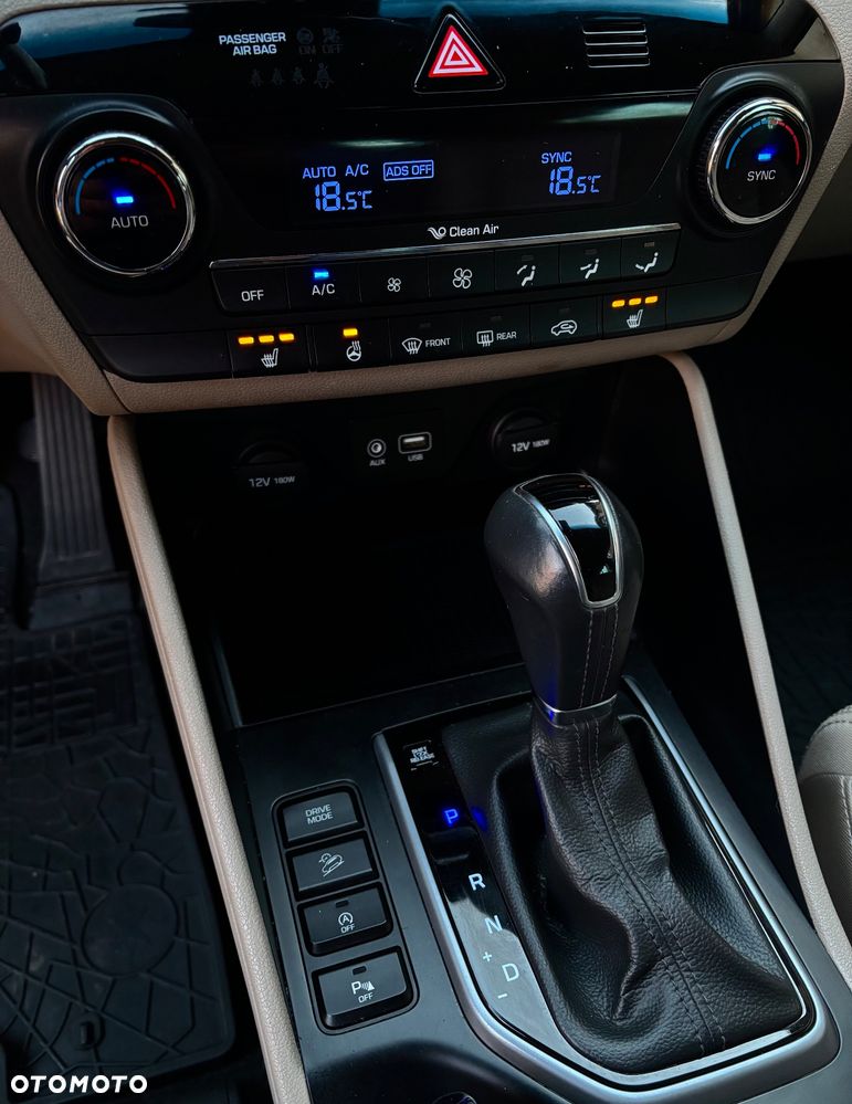 Hyundai Tucson 1.7 CRDI BlueDrive Premium 2WD DCT - 18