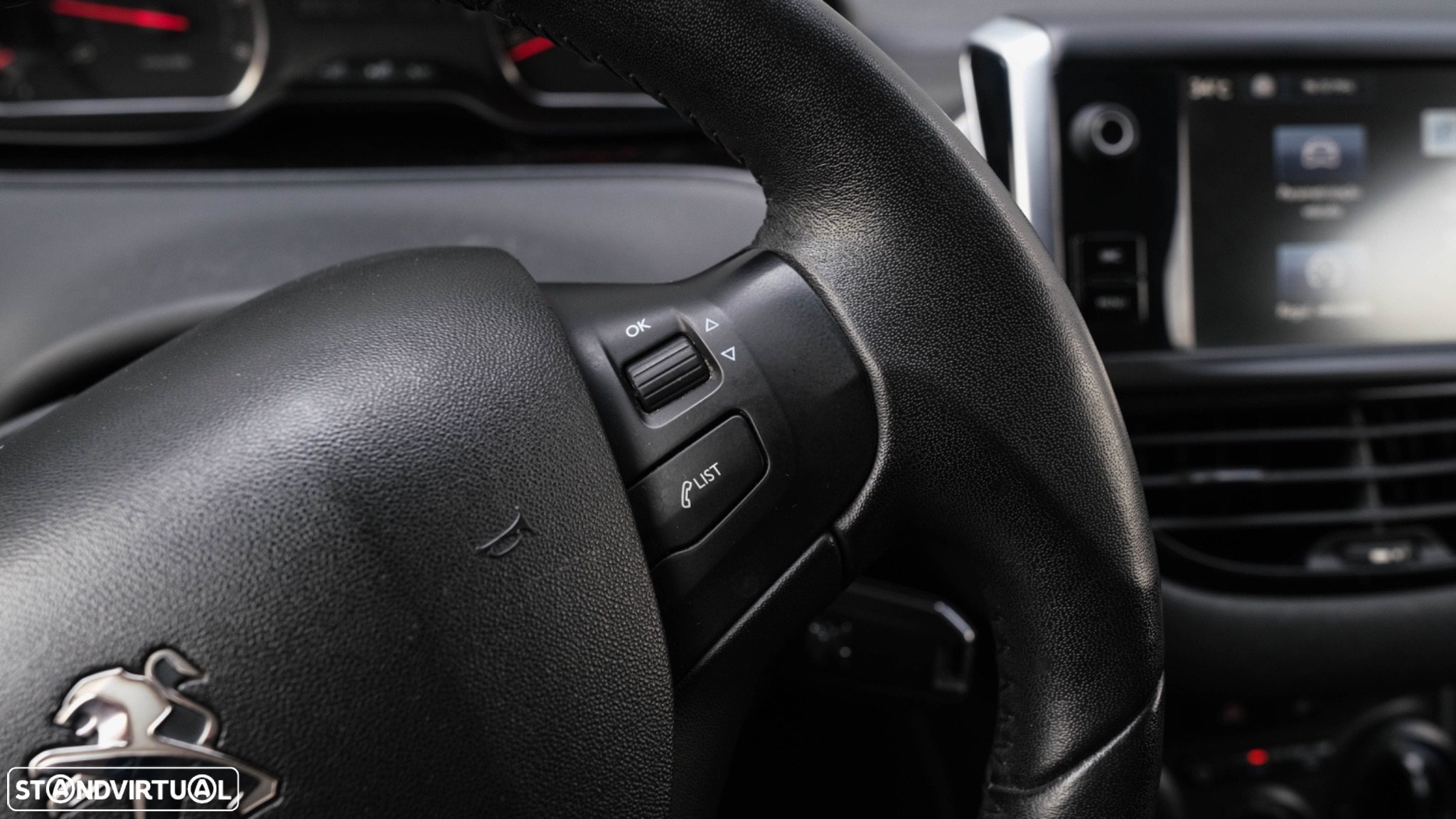 Peugeot 208 1.4 HDi - 20