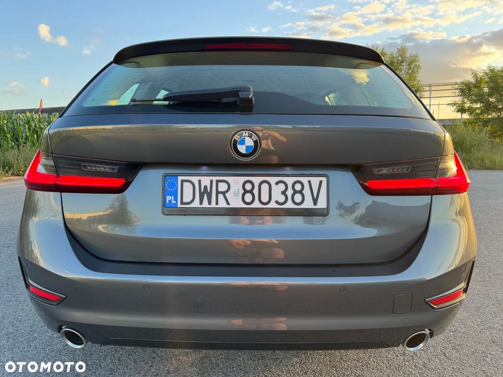 BMW Seria 3 320d MHEV Sport Line sport - 9