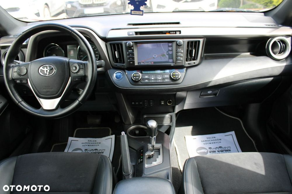 Toyota RAV4 - 22