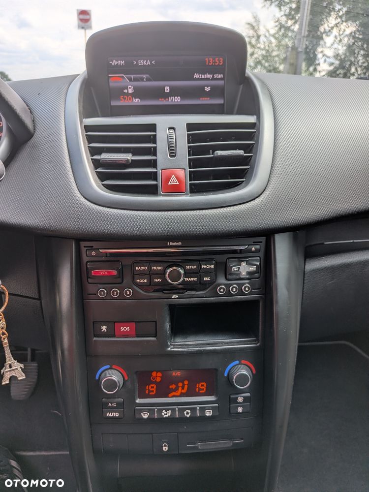 Peugeot 207 1.4 HDi Trendy - 14