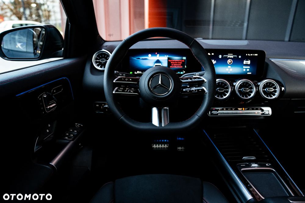 Mercedes-Benz GLA 200 mHEV AMG Line 7G-DCT - 25