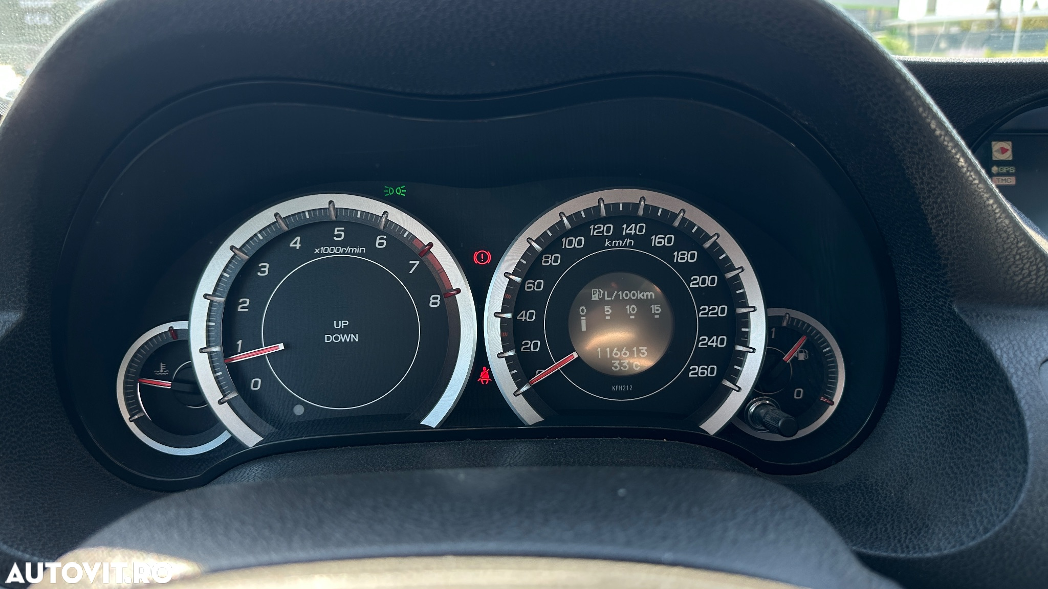 Honda Accord 2.0i Exec - 7